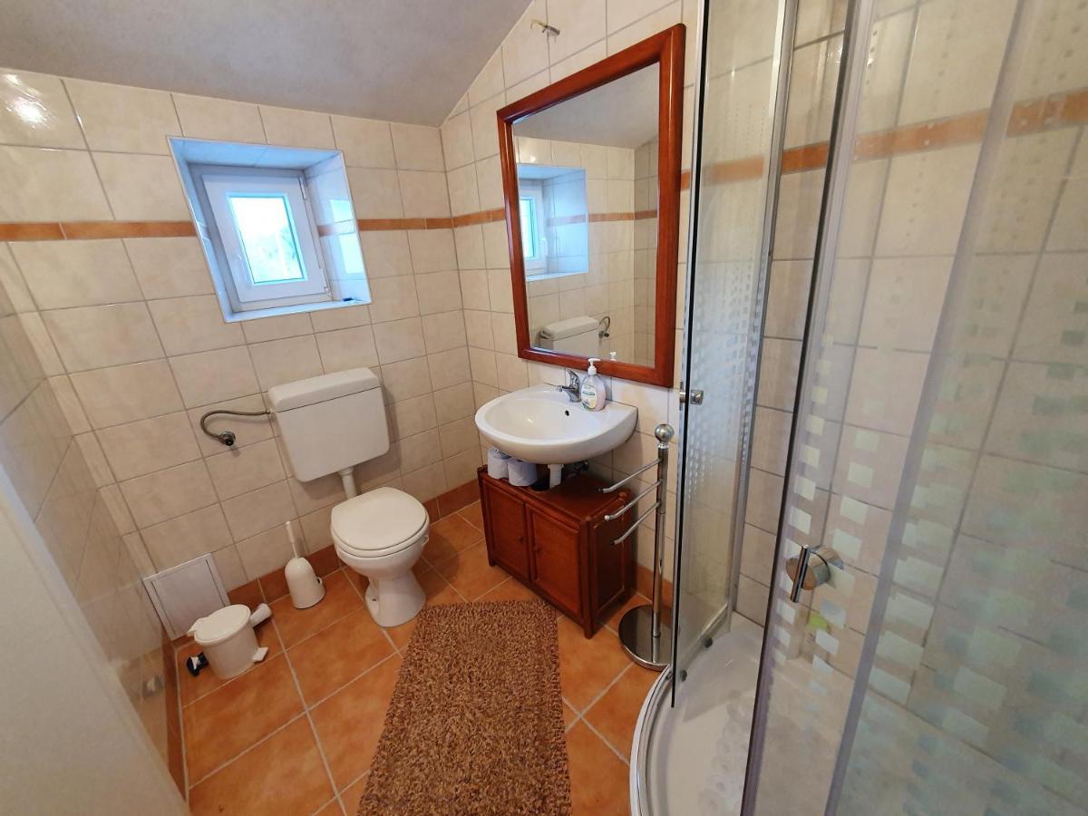 Private Accommodation Kanegra Ουμάγκ Εξωτερικό φωτογραφία